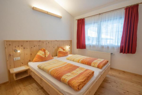 Apartment Enzian - Mesnerhof Campo Tures